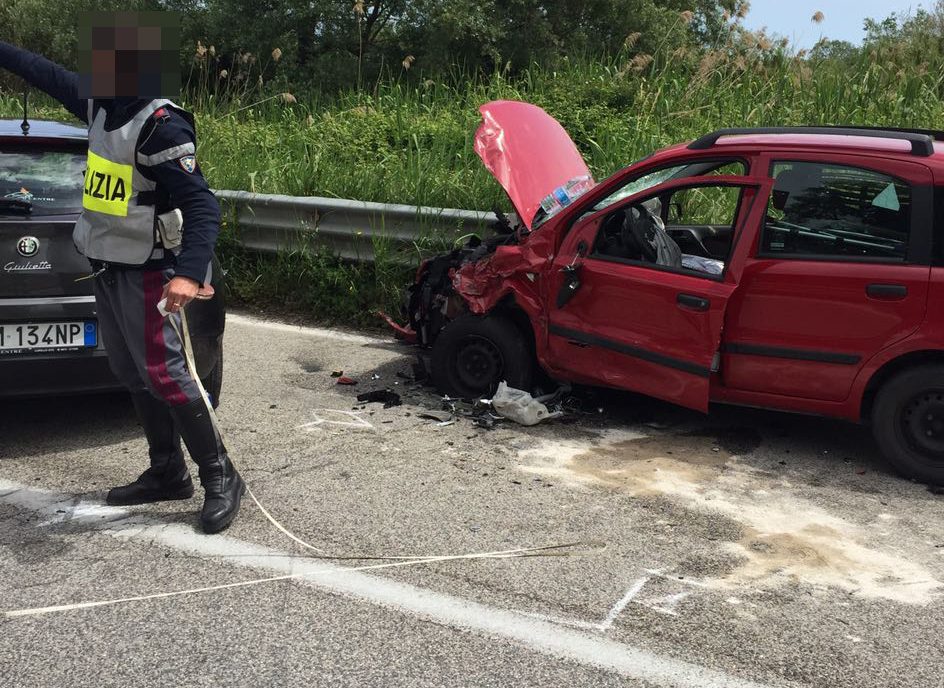 Incidente Sulla Statale 87, Tre Mezzi Coinvolti - SEITORRI.it